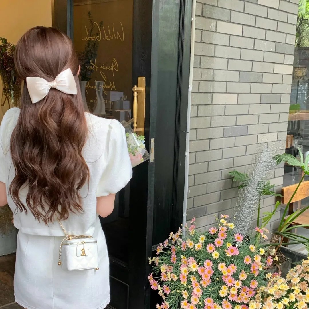 春色满园关不住